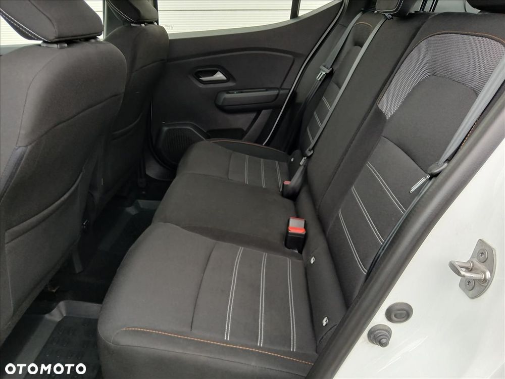 Dacia Sandero - 9
