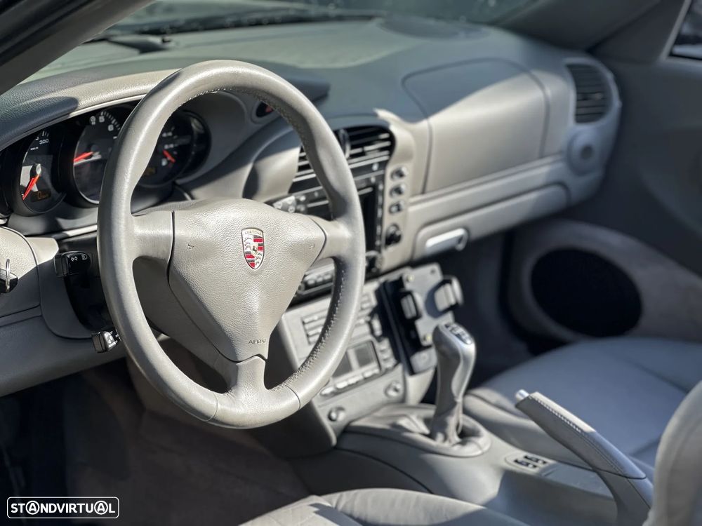 Porsche 911 (996) - 14