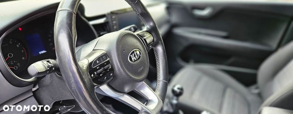 Kia Stonic 1.2 Dream-Team Edition - 23