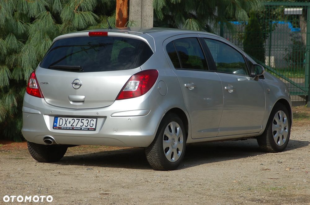 Opel Corsa 1.4 16V Energy - 23