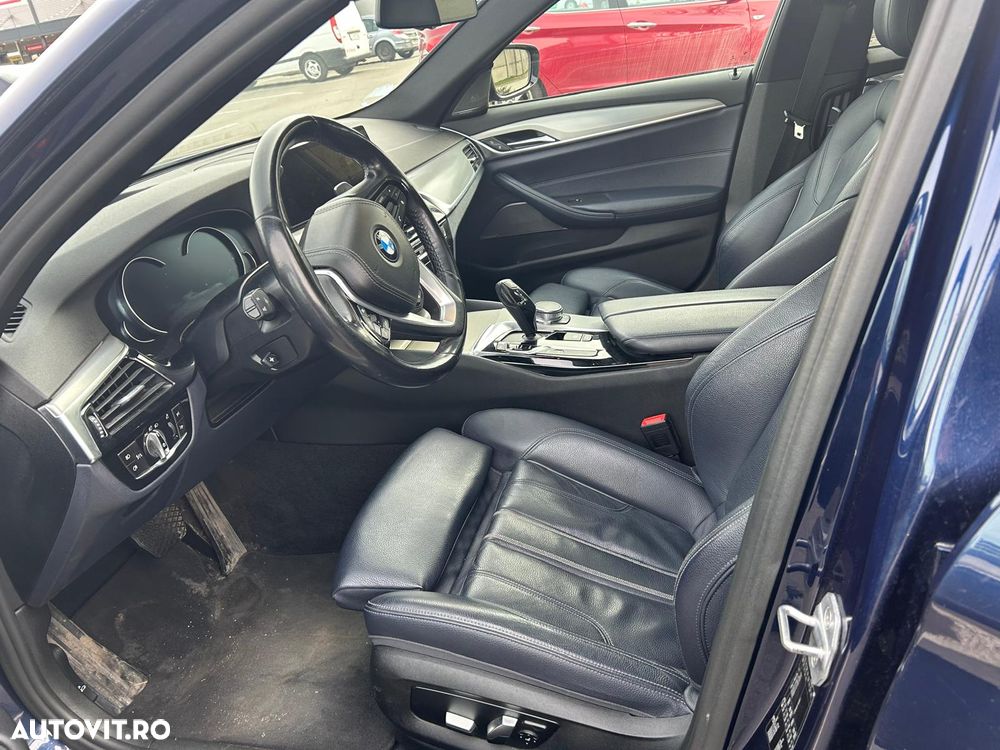 BMW Seria 5 530i Aut. Sport Line - 6