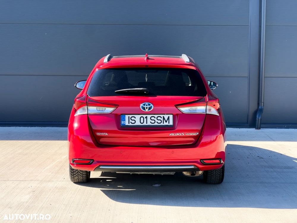 Toyota Auris 1.8 L VVT-i Sol+ - 5