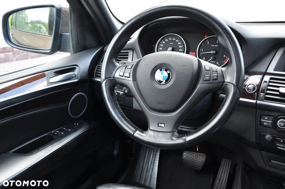 BMW X5 4.0d xDrive - 37
