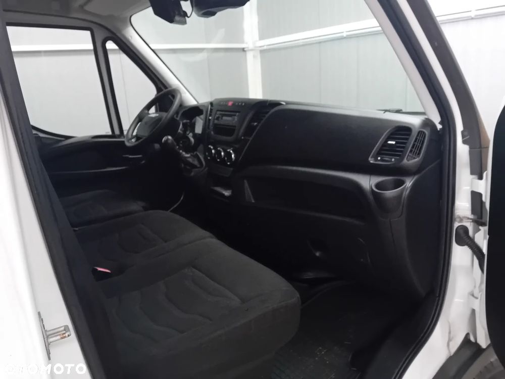 Iveco Daily 35S15 - 13