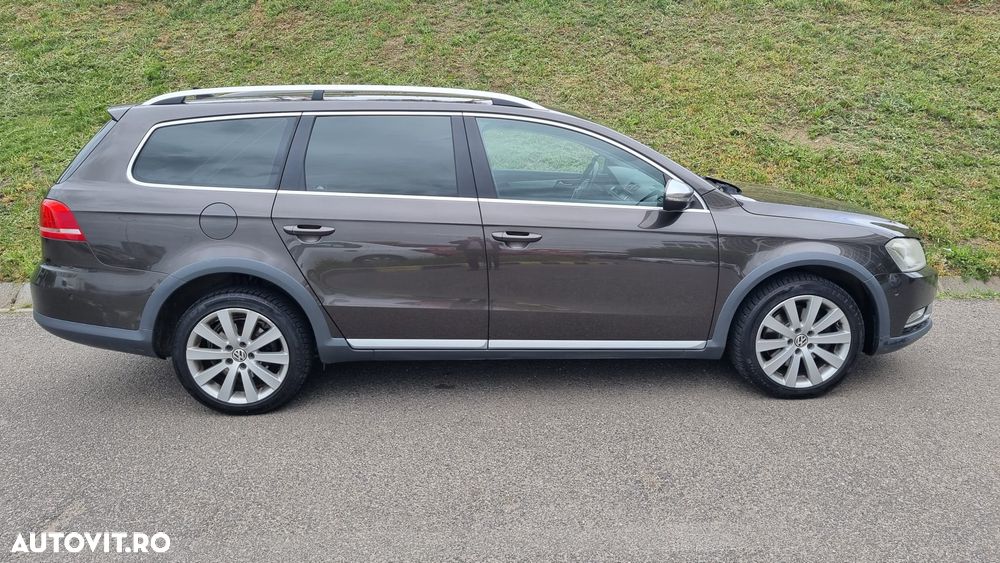 Volkswagen Passat Alltrack - 4