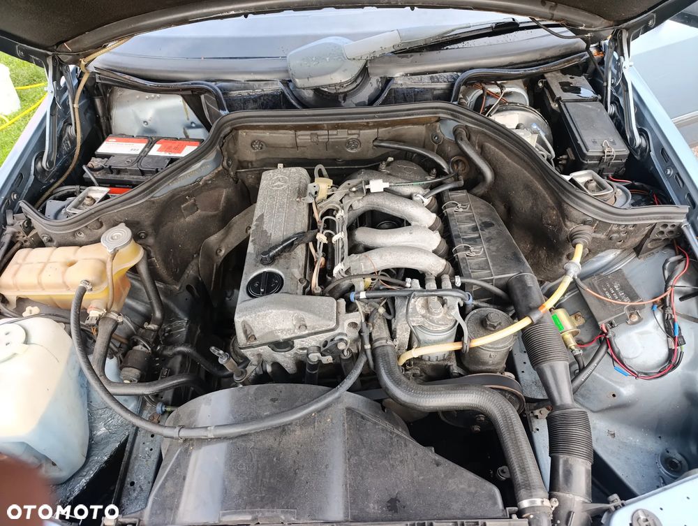 Mercedes-Benz W124 (1984-1993) - 11