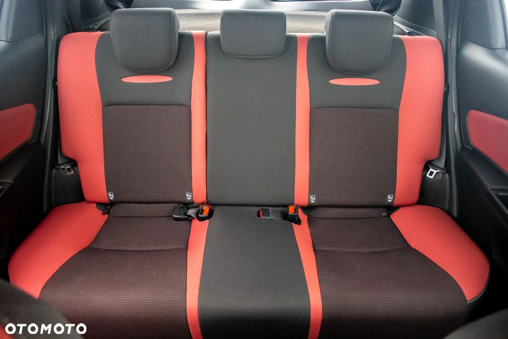 Toyota Yaris 1.5 Selection - 17