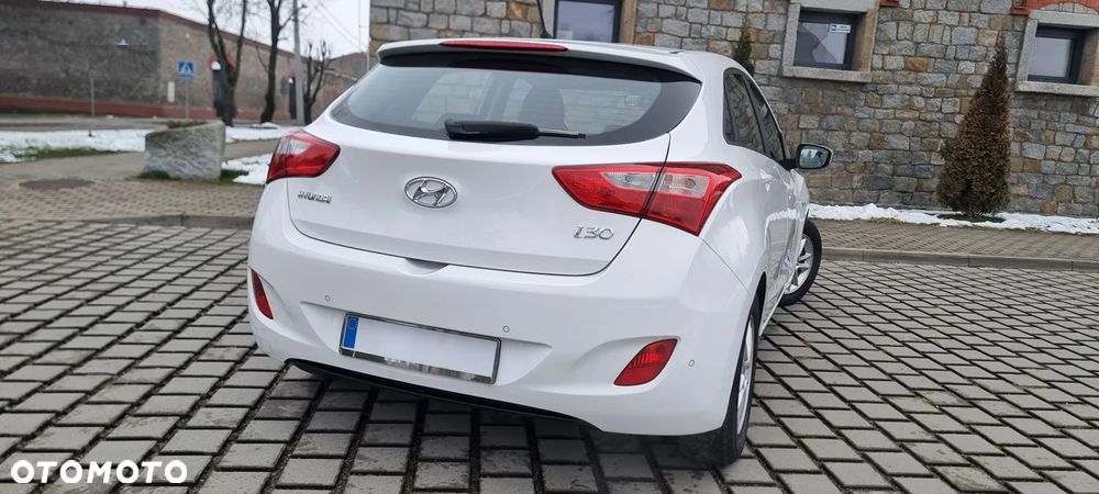 Hyundai i30 1.4 Classic - 10
