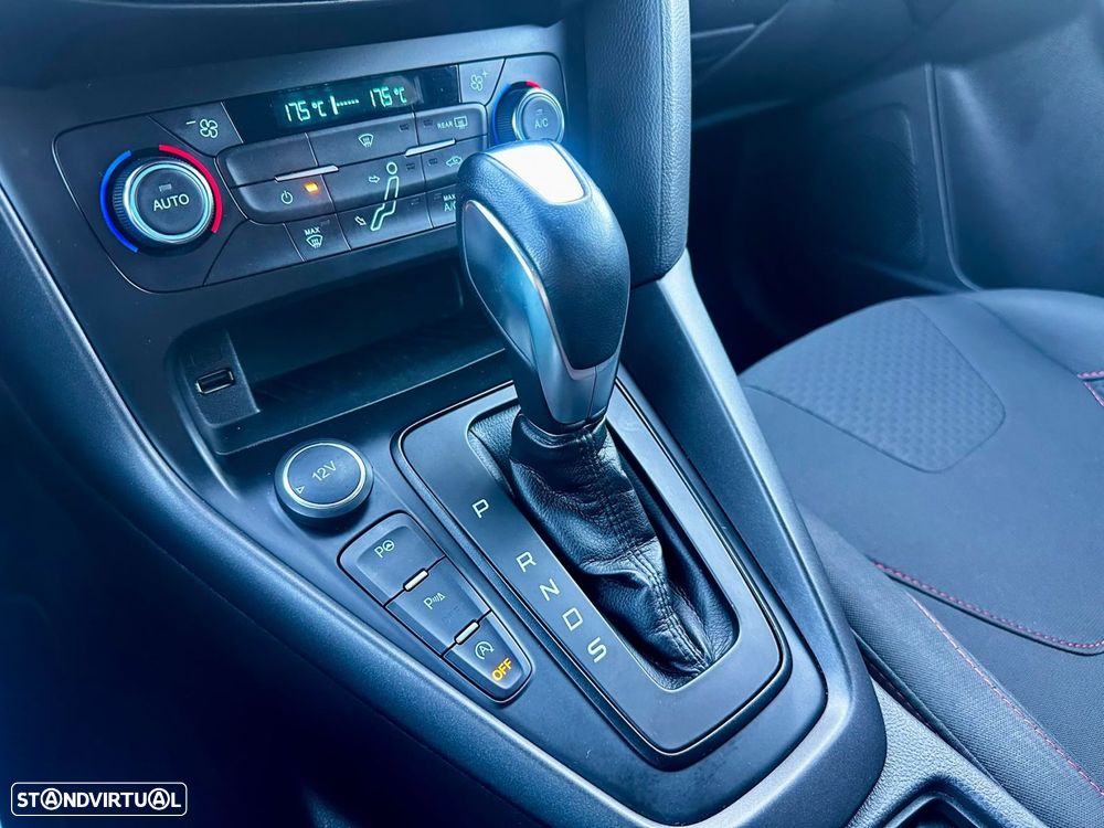 Ford Focus 1.5 TDCi ST-Line DPS - 17