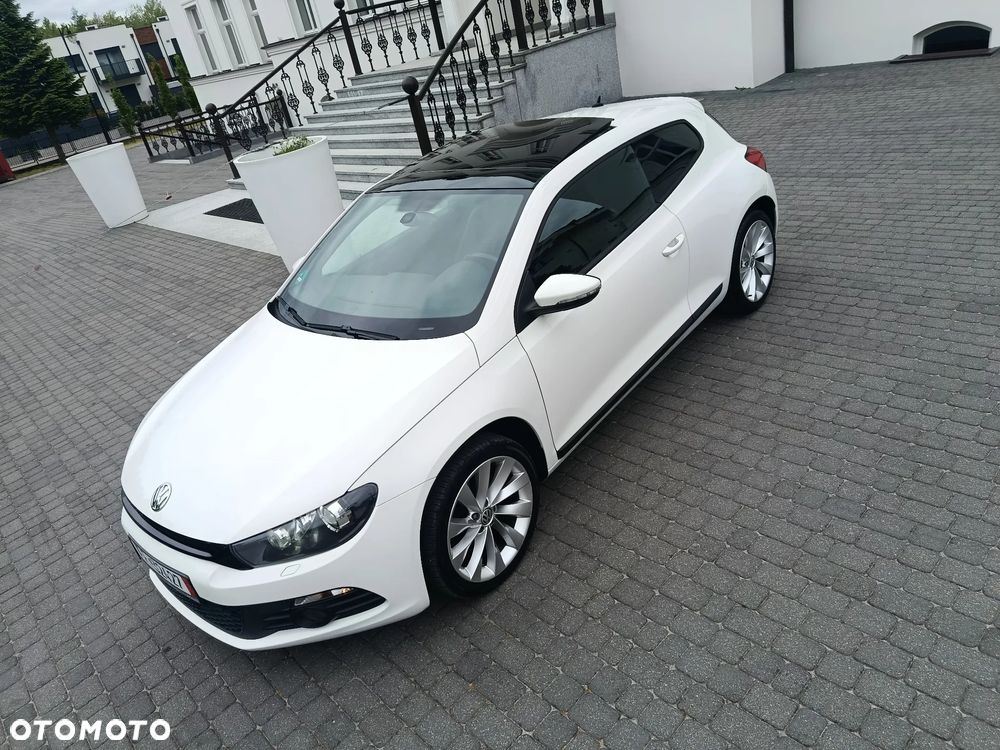 Volkswagen Scirocco 1.4 TSI DSG Edition - 19