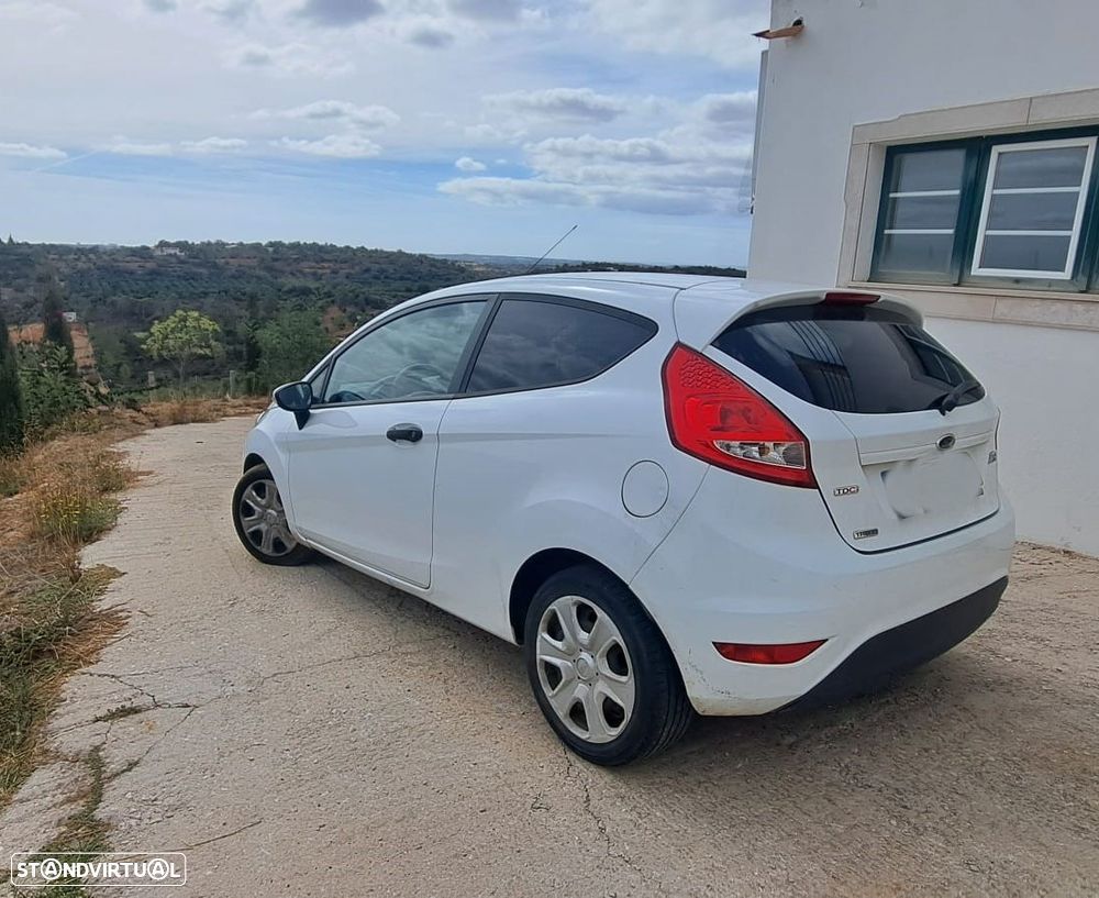 Ford Ford Fiesta Van - 2