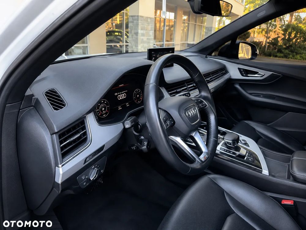 Audi Q7 3.0 TFSI Quattro Tiptronic - 11