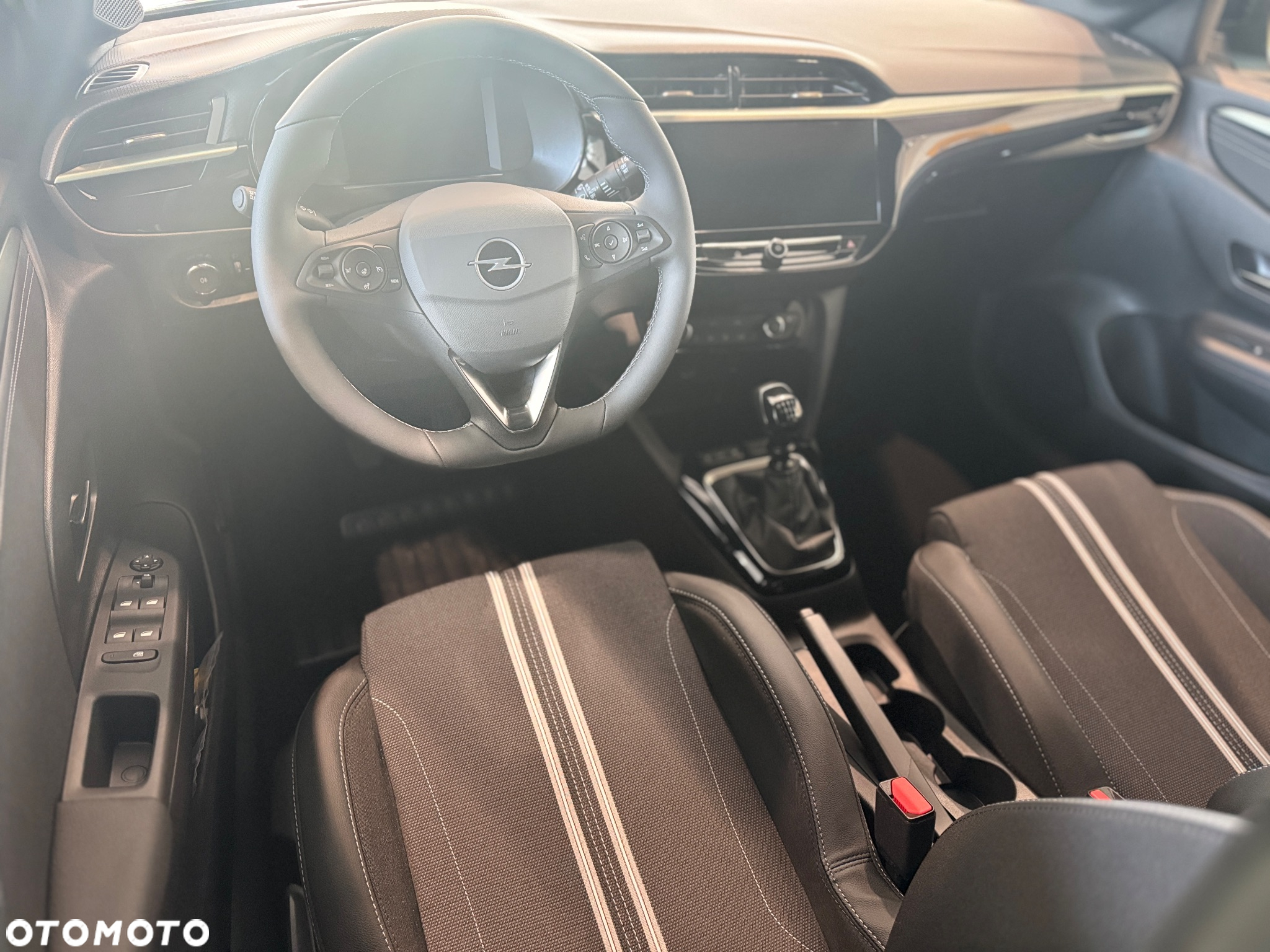 Opel Corsa 1.2 Yes 2025 S&S - 6