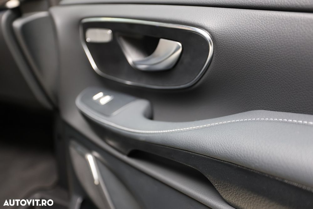 Mercedes-Benz V 300 d Extralung Avantgarde - 30