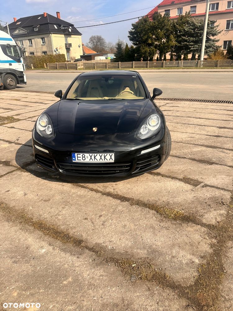 Porsche Panamera Standard - 8