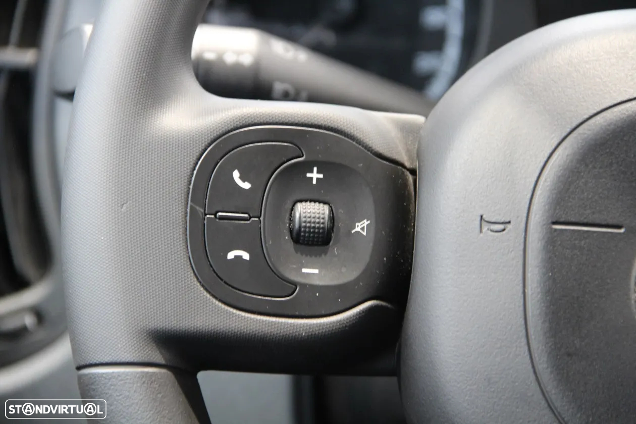 Fiat Panda 1.0 Hybrid City Cross - 10