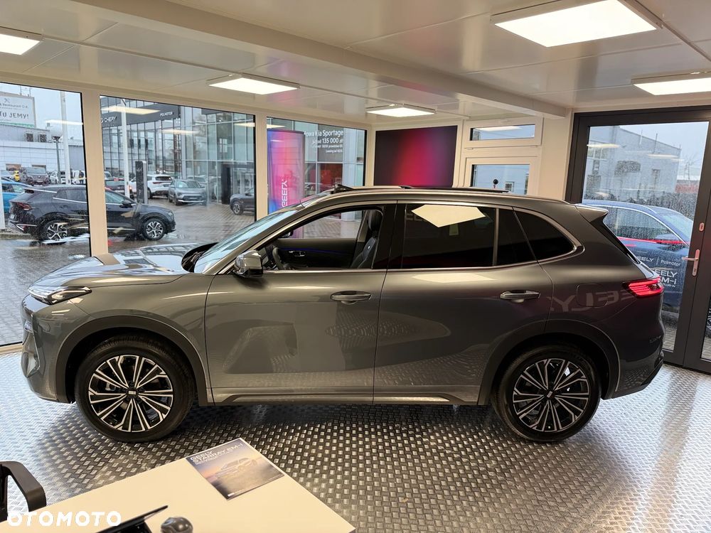 Geely Starray EM-i 1.5 PHEV Max - 2