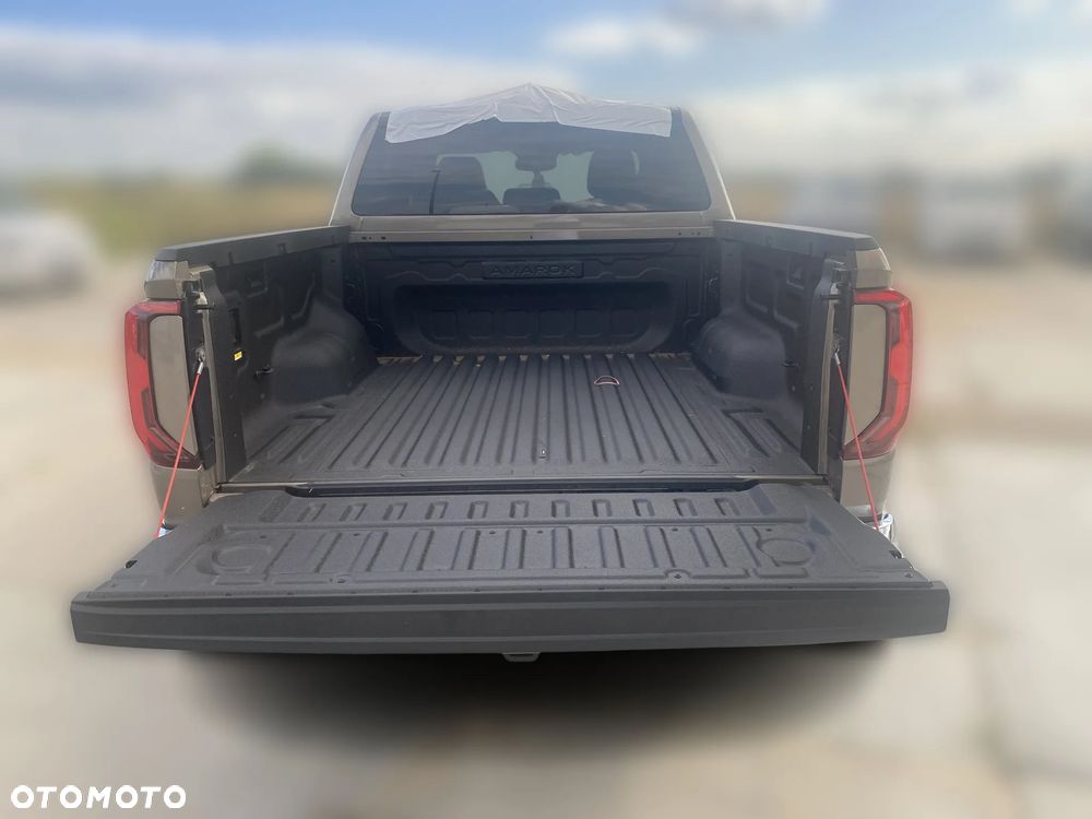Volkswagen Amarok - 16
