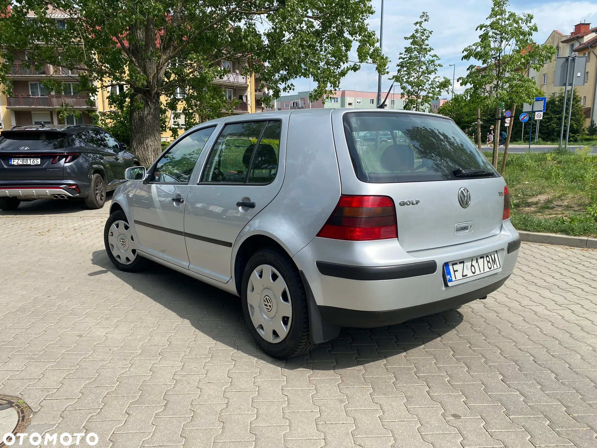 Volkswagen Golf 1.9 TDI DPF Trendline - 5