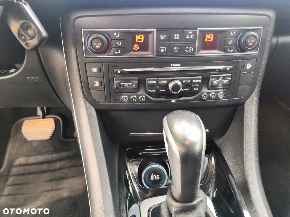 Citroën C5 2.0 HDi Exclusive - 31