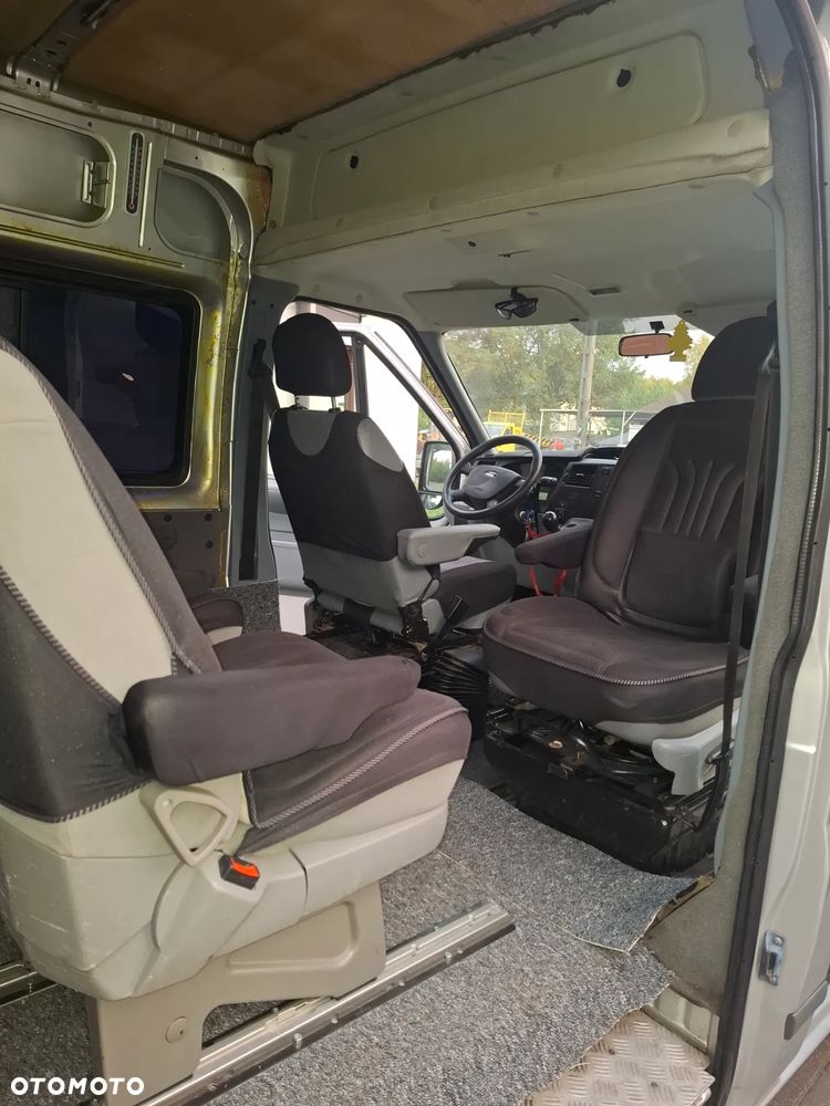 Ford Transit - 28