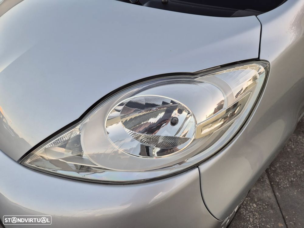 Peugeot 107 1.0 Trendy - 13