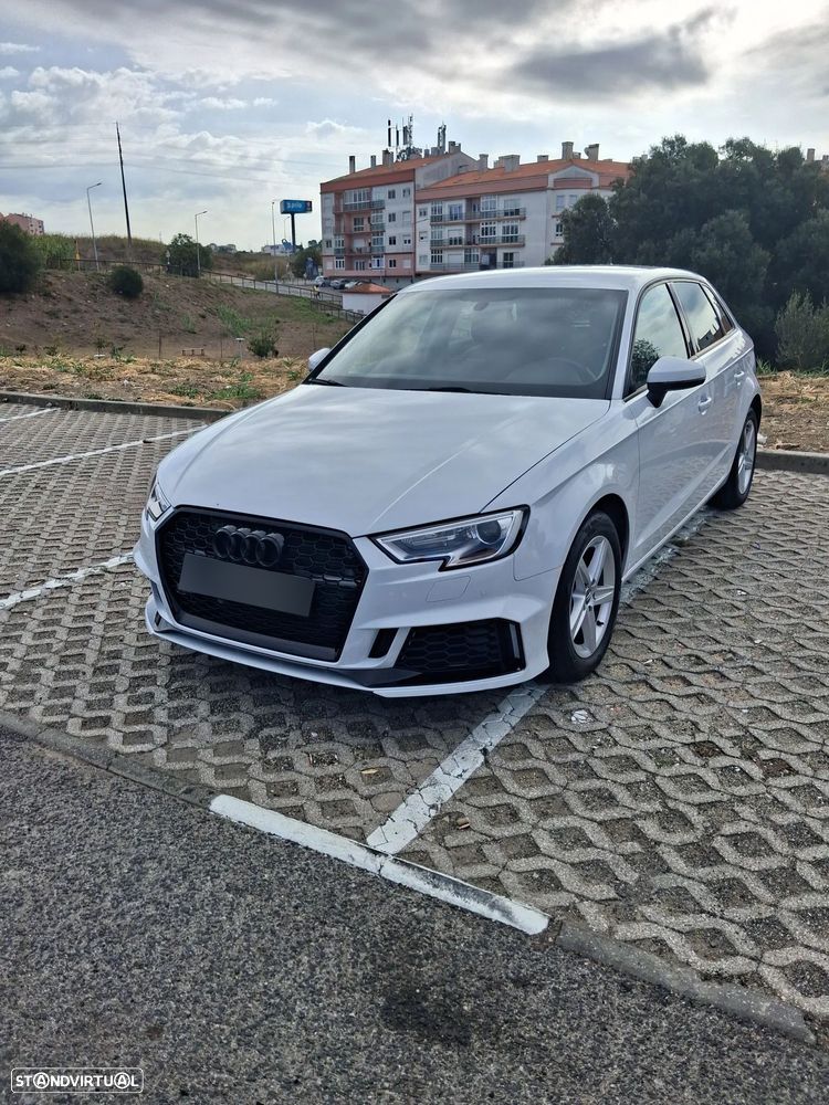Audi A3 Sportback - 1