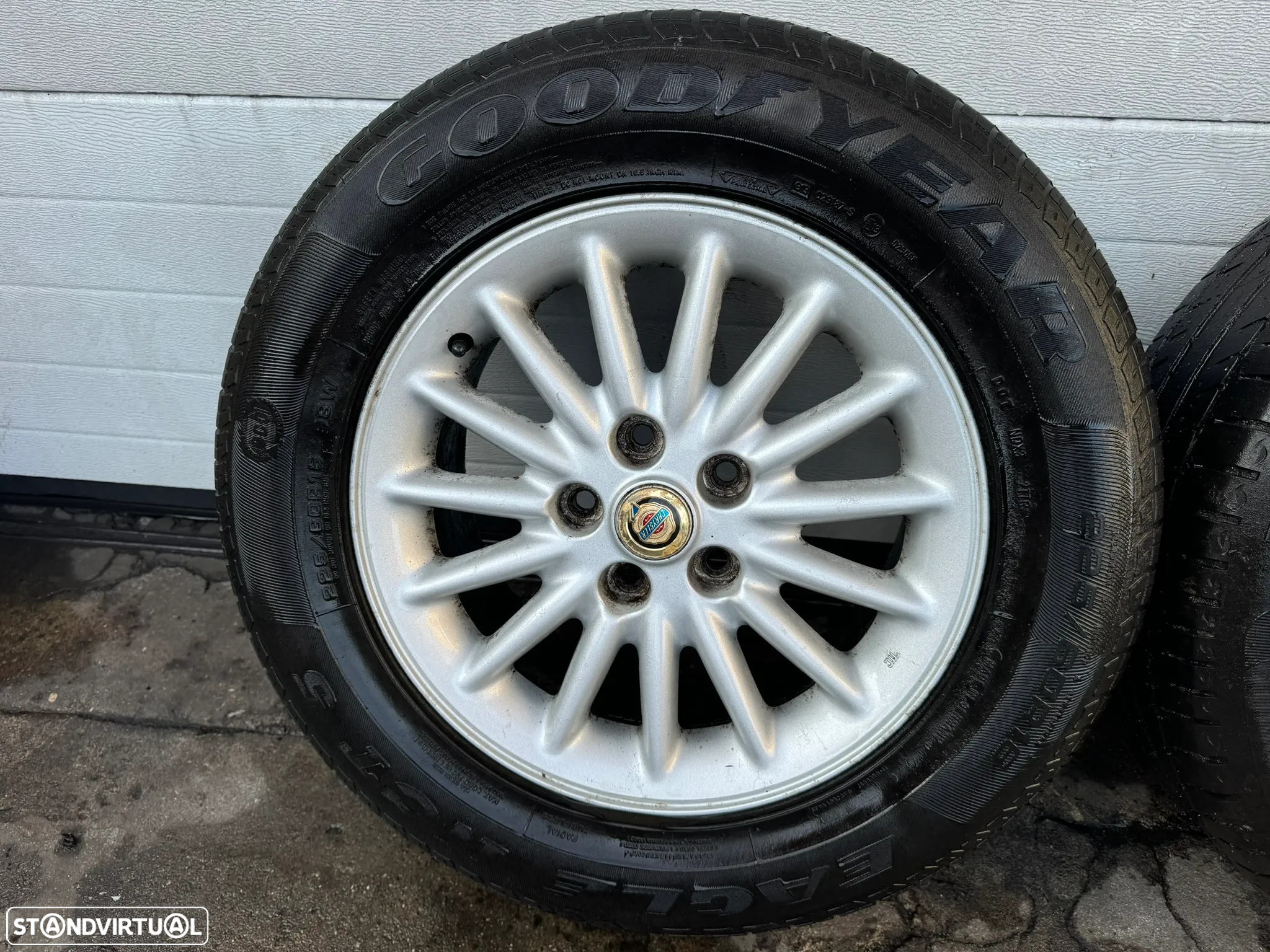 4 Jantes R16 Chrysler 5x114.3 com pneus 225/60R16 - 5
