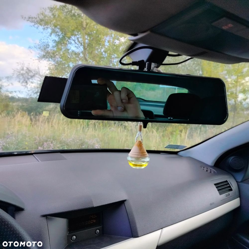 Opel Astra 1.6 Sport - 17