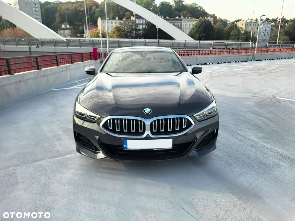 BMW Seria 8 840d xDrive mHEV - 10