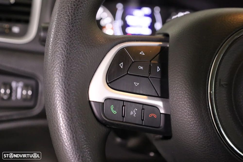 Jeep Renegade 1.0 T Sport - 32