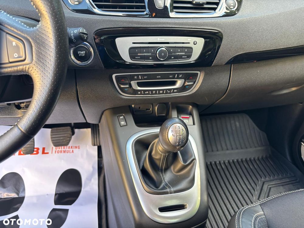 Renault Scenic Energy dCi 110 S&S Bose Edition - 20