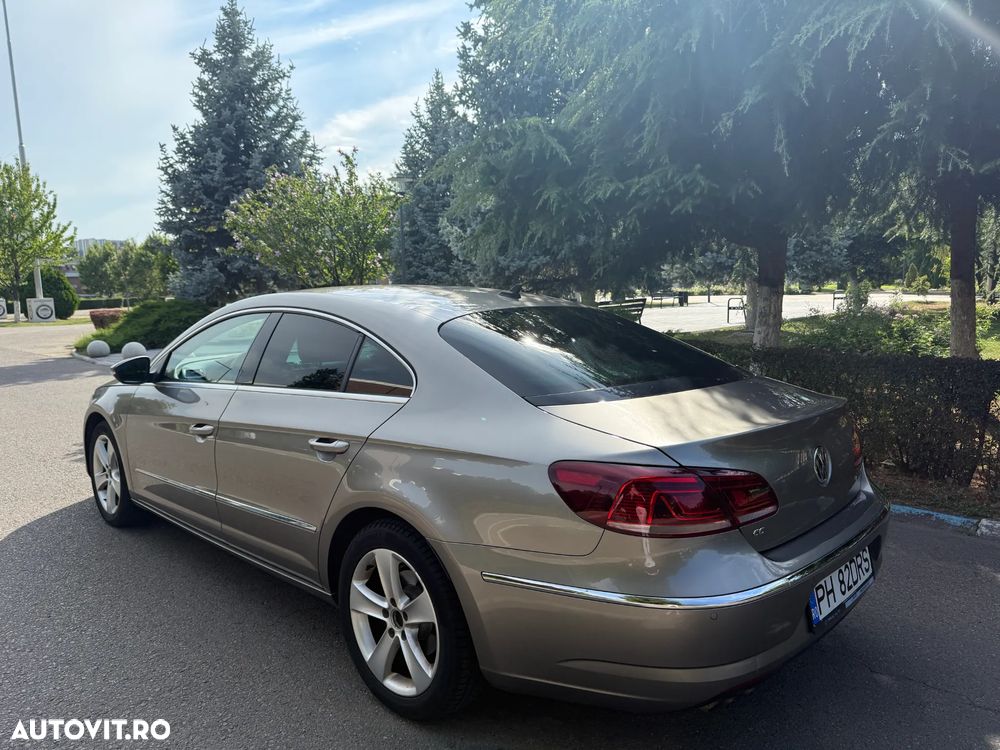 Volkswagen Passat CC - 1