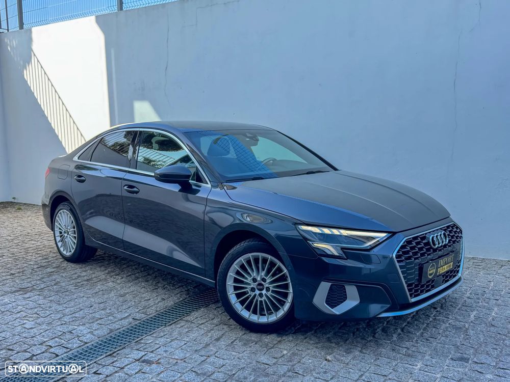 Audi A3 Limousine 30 TFSI S tronic - 1