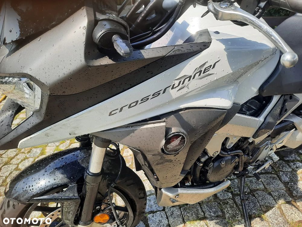Honda VFR - 10