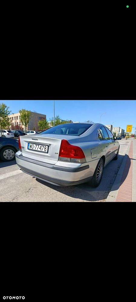 Volvo S60 2.4 Edition - 10