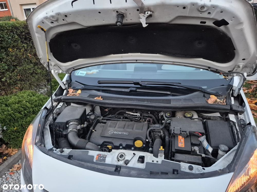 Opel Meriva - 27