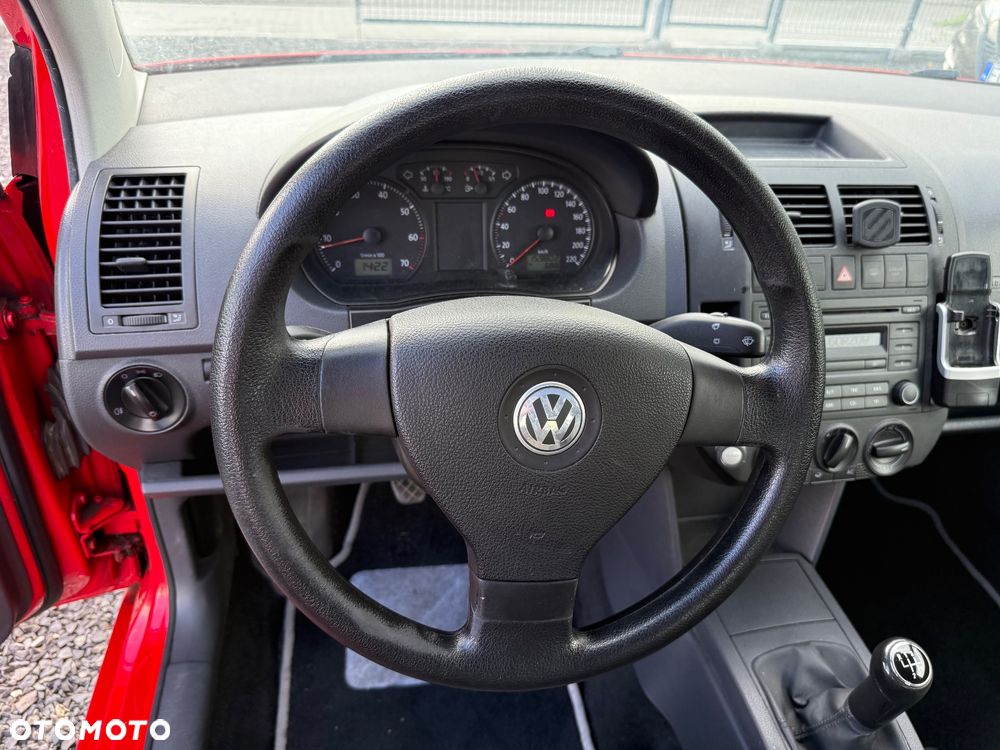 Volkswagen Polo 1.4 Trendline - 19