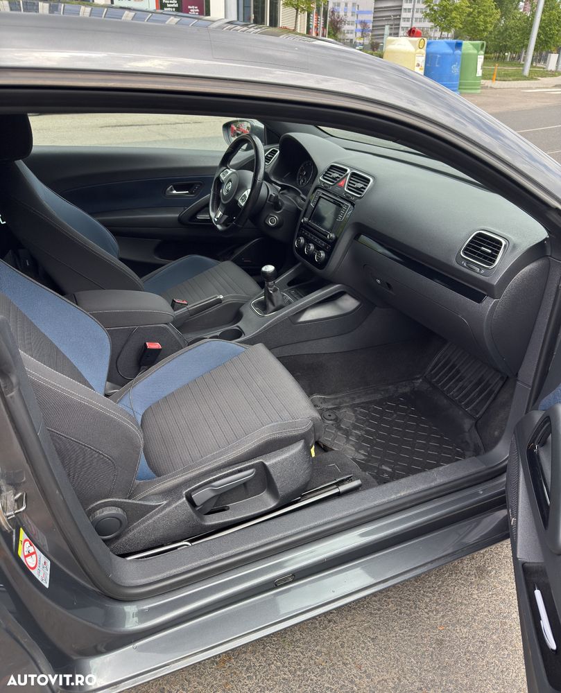 Volkswagen Scirocco - 8