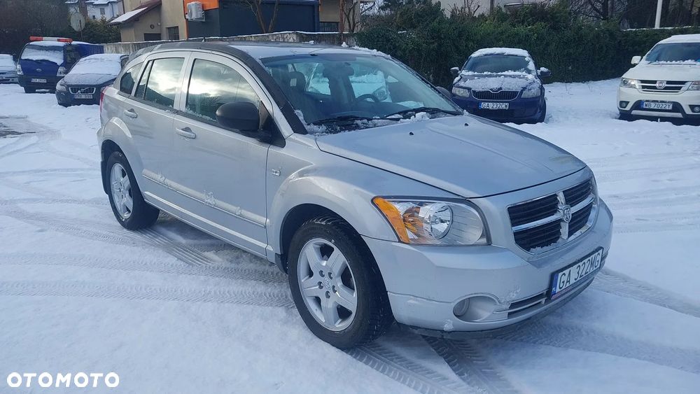Dodge Caliber - 4