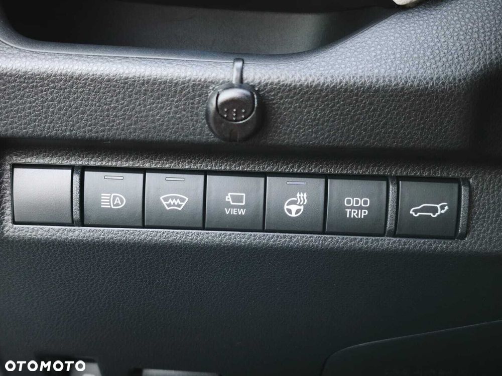 Toyota RAV4 - 21