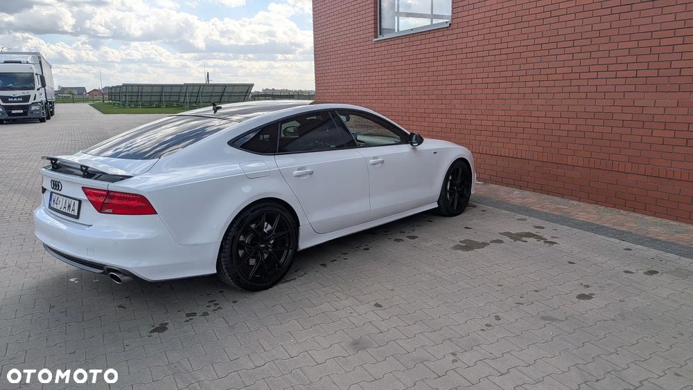 Audi A7 Sportback - 16