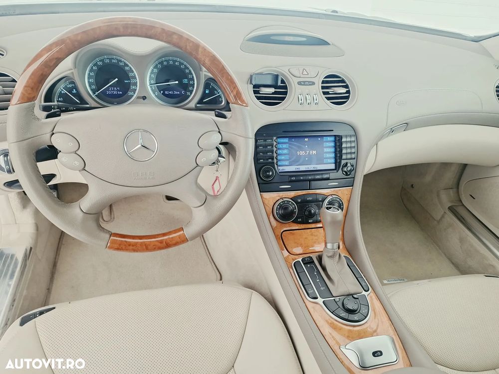 Mercedes-Benz SL - 11
