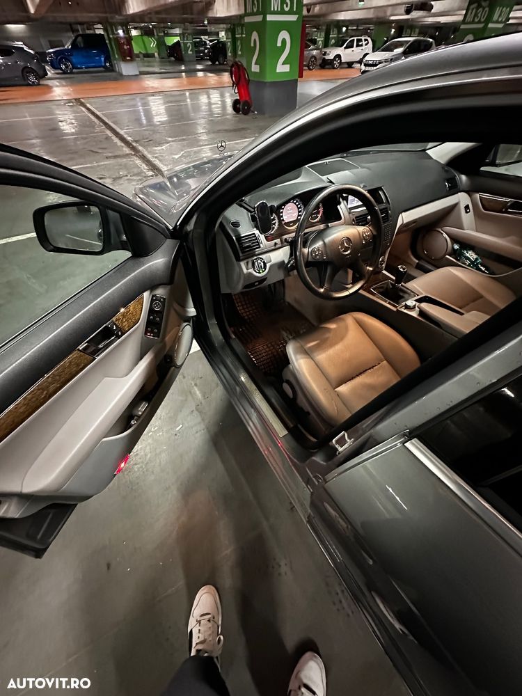 Mercedes-Benz C 200 T-modell Diesel - 14