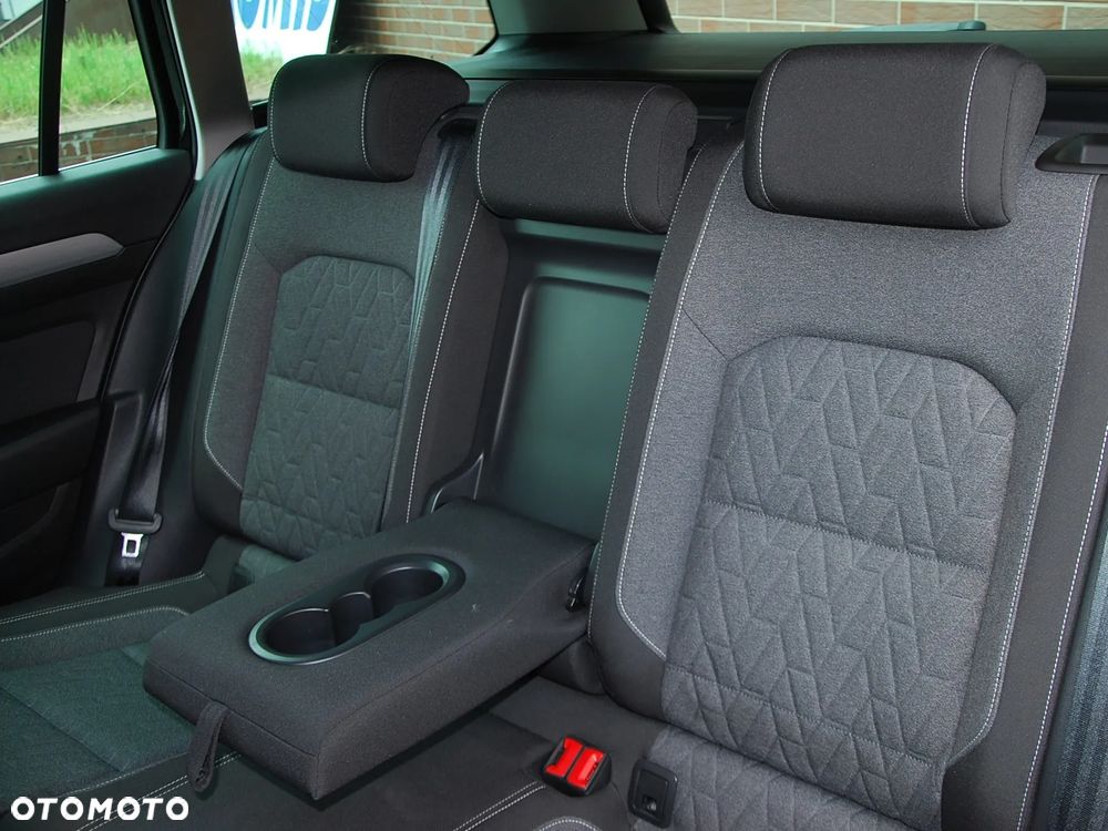 Volkswagen Passat 2.0 TDI EVO Business DSG - 26