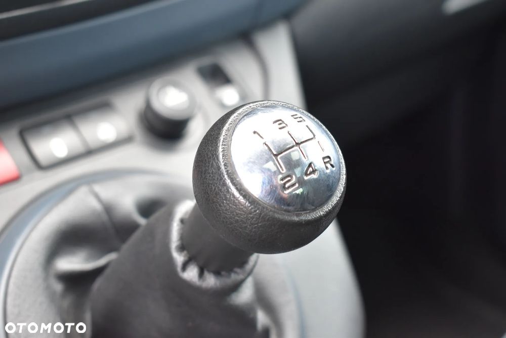 Peugeot Partner - 6