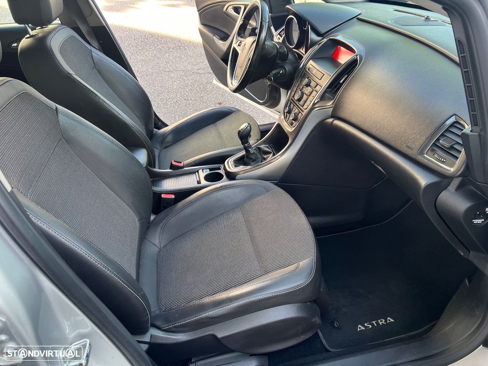 Opel Astra Sports Tourer 1.7 CDTi Cosmo - 6