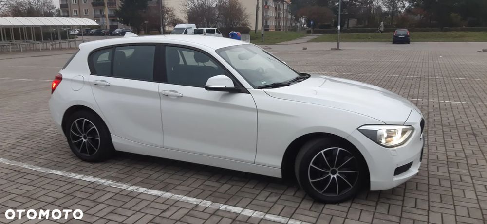 BMW Seria 1 116i Sport Line - 3