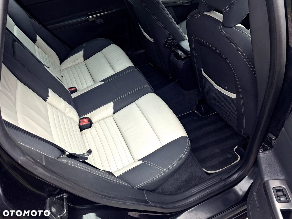 Volvo V50 2.4 RDesign - 19