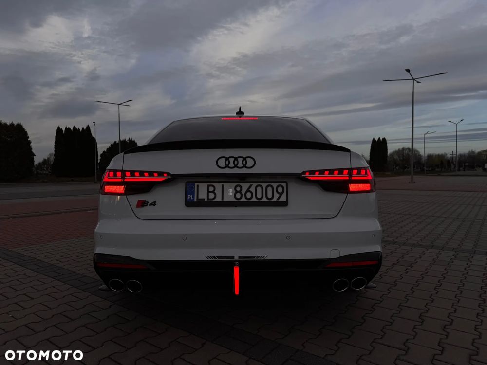 Audi S4 Limousine - 15